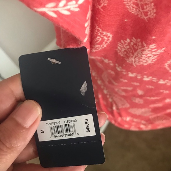 Lucky brand tee shirt top knotted front medium new - Picture 5 of 9